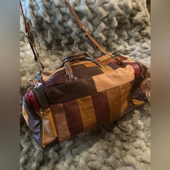 Handmade patchwork, genuine, leather duffel bag, one of a kind from Mexico - Picture 11 of 13